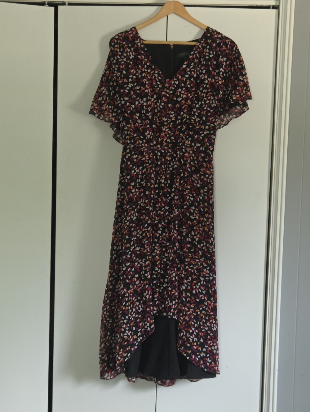 Donna Karan Black High-Low Flutter Sleeve Dress with Multicolor Leaf Print